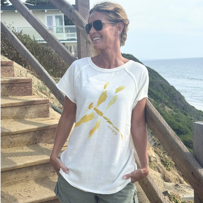 Move Lightly Tee