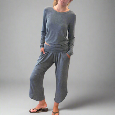 Bamboo Flow Long Sleeve ~ Heather Grey