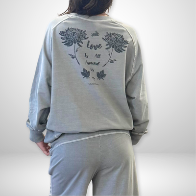 The Coastal Cotton Wardrobe