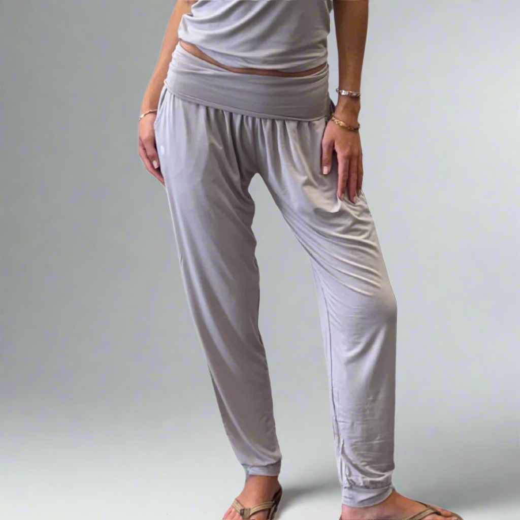 Bamboo Essential Pant ~ Oyster