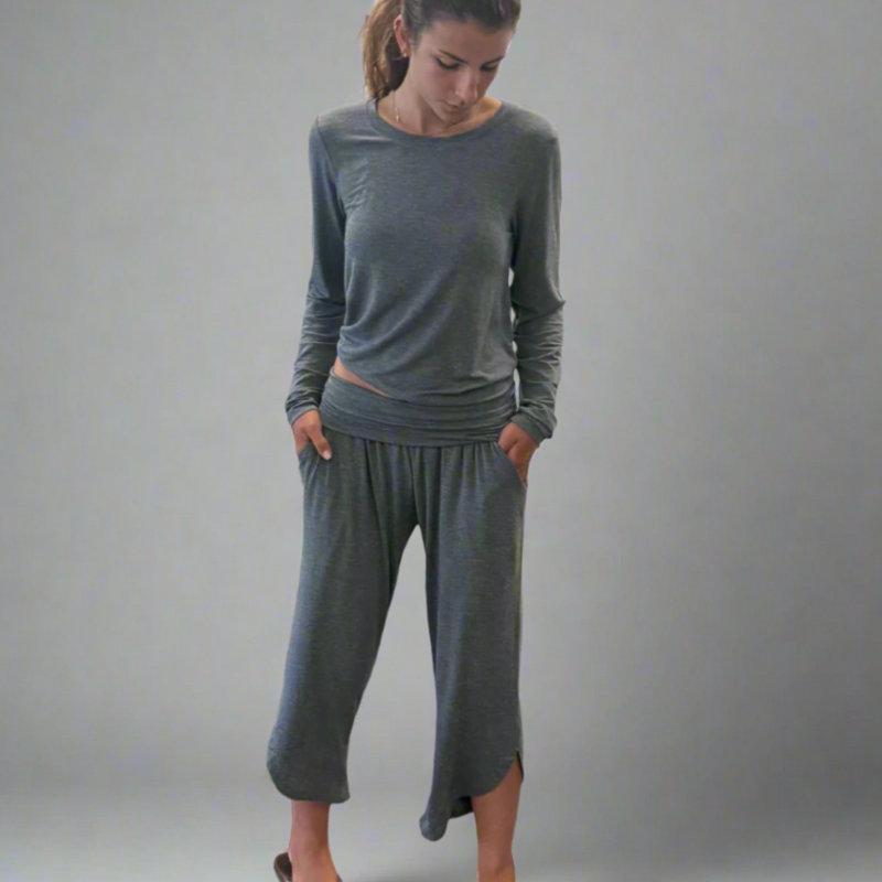 Bamboo Flow Long Sleeve ~ Heather Grey