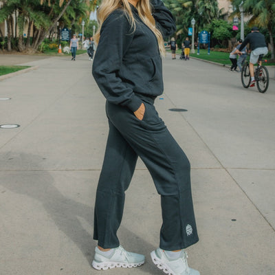 Nirvana Pant ~ Black